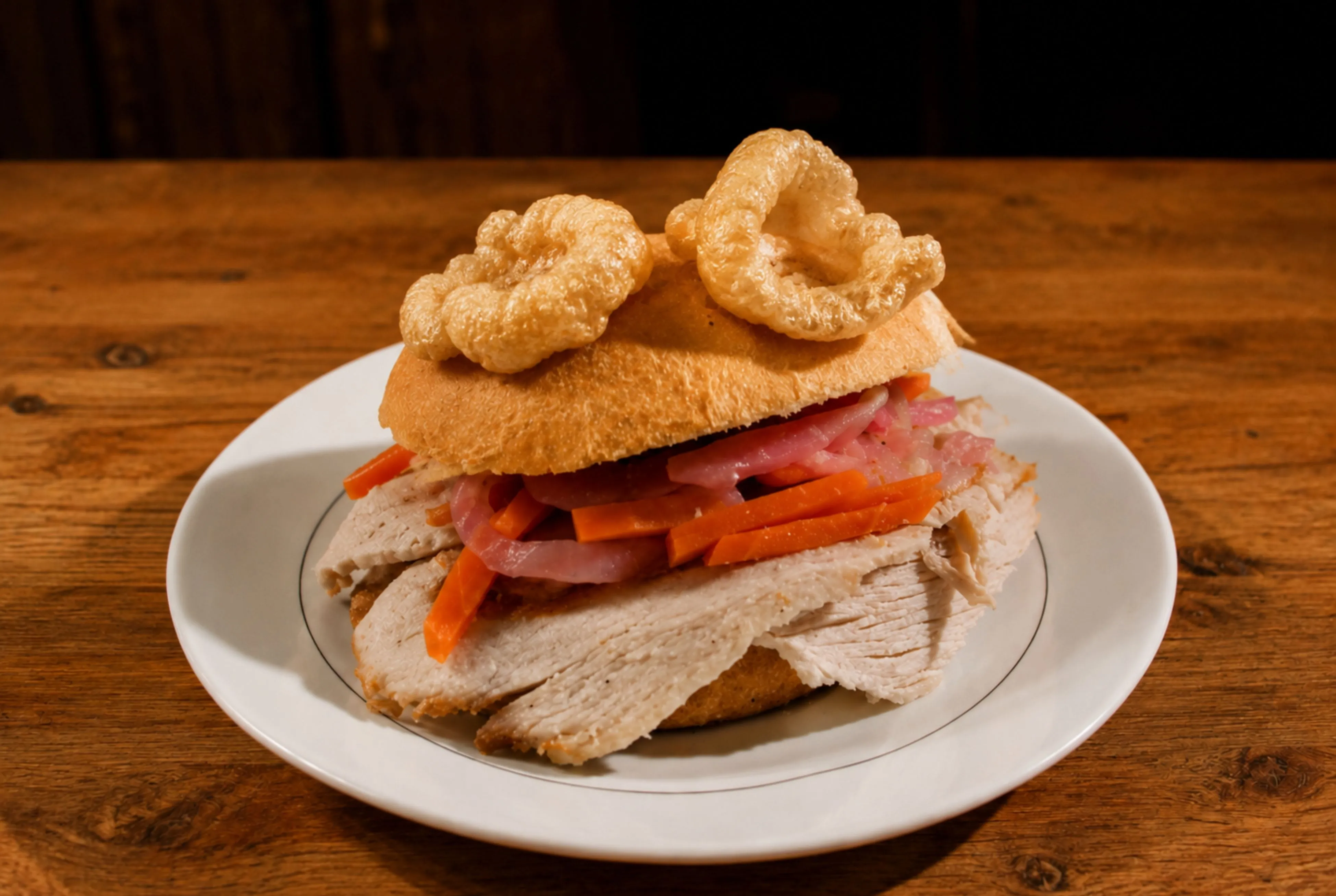 Sándwich de chola tradicional paceño