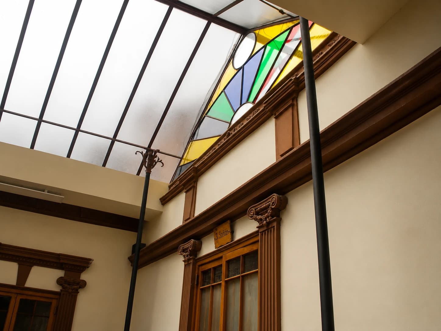 Estructura del lucernario sobre el patio